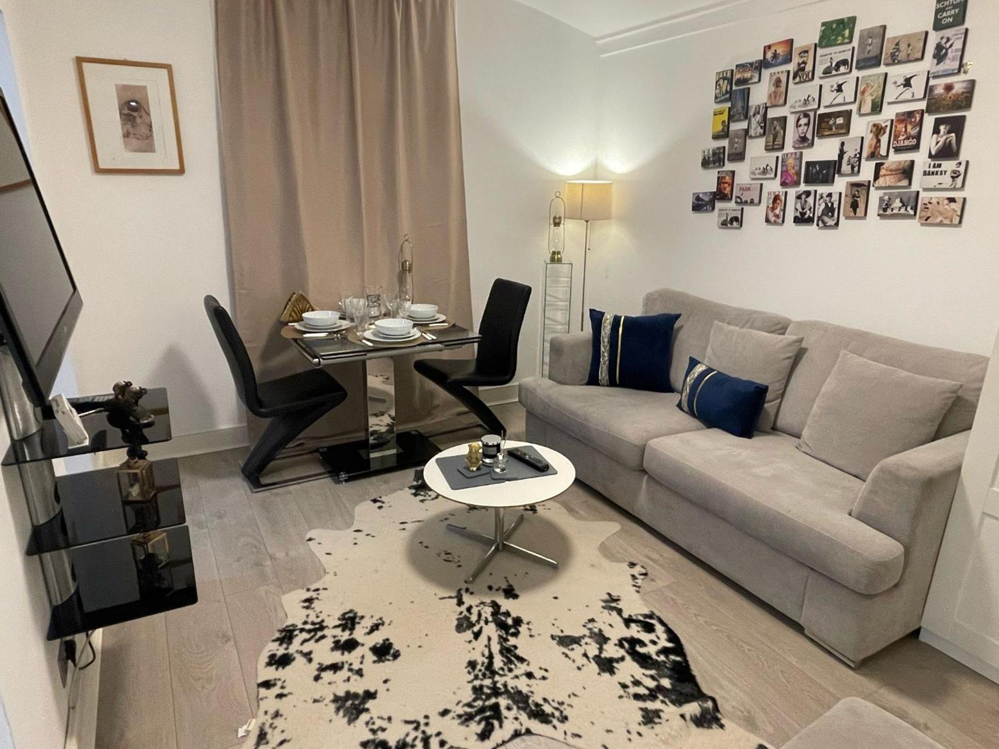 Central Point Apartment ลอนดอน ภายนอก รูปภาพ