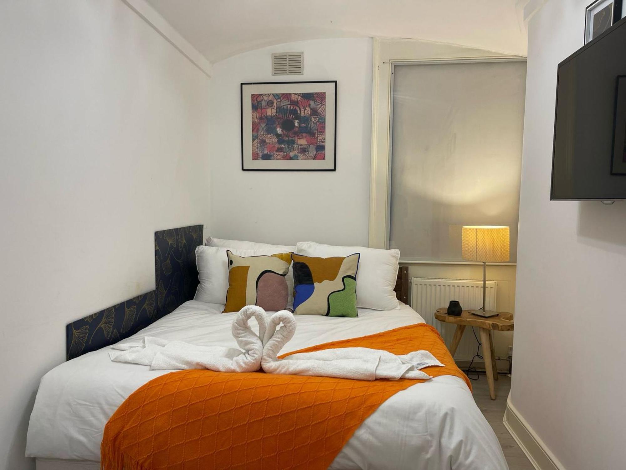 Central Point Apartment ลอนดอน ภายนอก รูปภาพ
